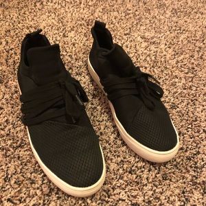 Women’s Steve Madden size 6.5